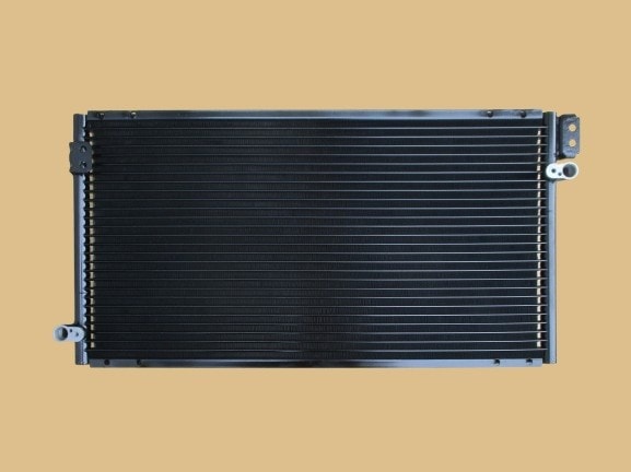 パジェロ　コンデンサー　V46V　MR117391　447700-2100　メインコンデンサー　リビルト品