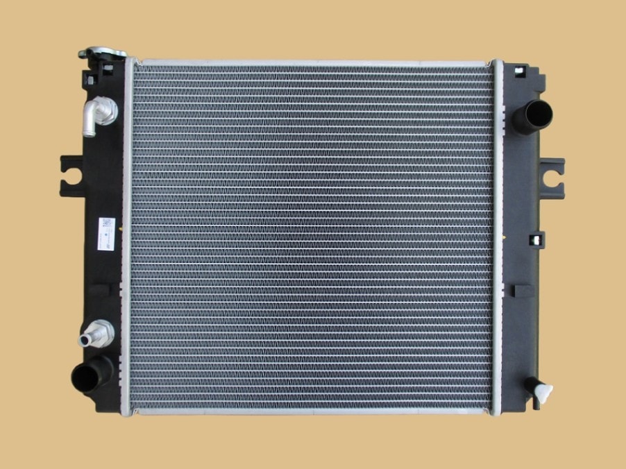TCMフォークリフト　ラジエーター　FD18T14　20A72-10101　ブラケット再利用　キャップ付き　社外新品
