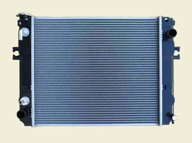 TCM　フォークリフト　ラジエーター　FD35T3S　22Y52-10101　2211-469-1000　ノンクラッチ車　ブラケット再利用　新キャップサービス品　社外新品
