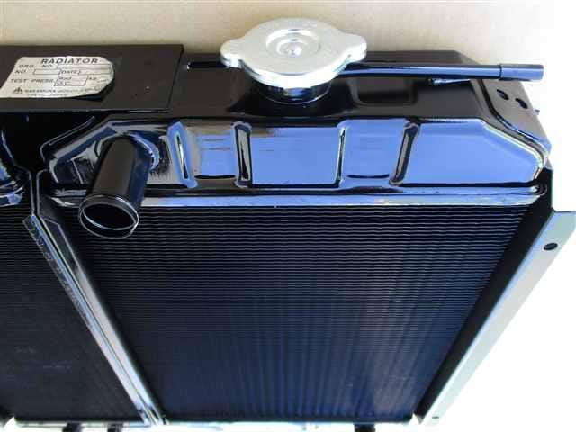 現物修理　★ラジエーターのみコア新品交換★作動油オイルクーラーな内外部洗浄として対応★　古河　タイヤショベル　FL35-2　1140-020-183　納期3～4営業日