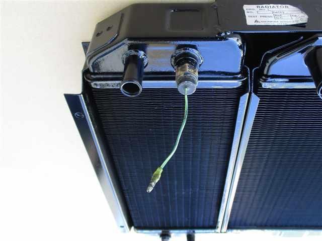 現物修理　★オイルクーラーのみコア新品交換★ラジエーター内外部洗浄★　古河　タイヤショベル　FL35-2　1140-020-183　納期9～11営業日