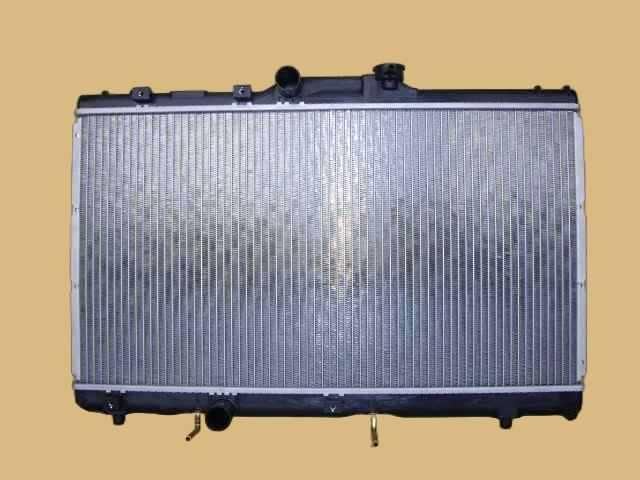 スプリンター　ラジエーター　AE101　16400-15550　社外新品