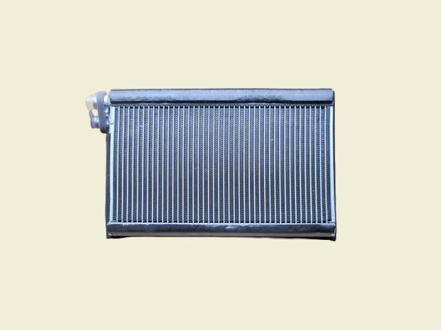 コマツ　パワーショベル　エバポレーター＋O-リング2個同梱　PC118MR-8　ND446600-1472　ND446010-4660　社外新品