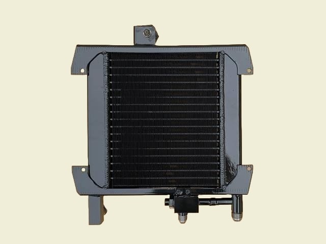 コマツ　パワーショベル　PC50UUM-2　作動油オイルクーラー　20U-03-21111　1152-959-1000　現物修理　納期約3週間