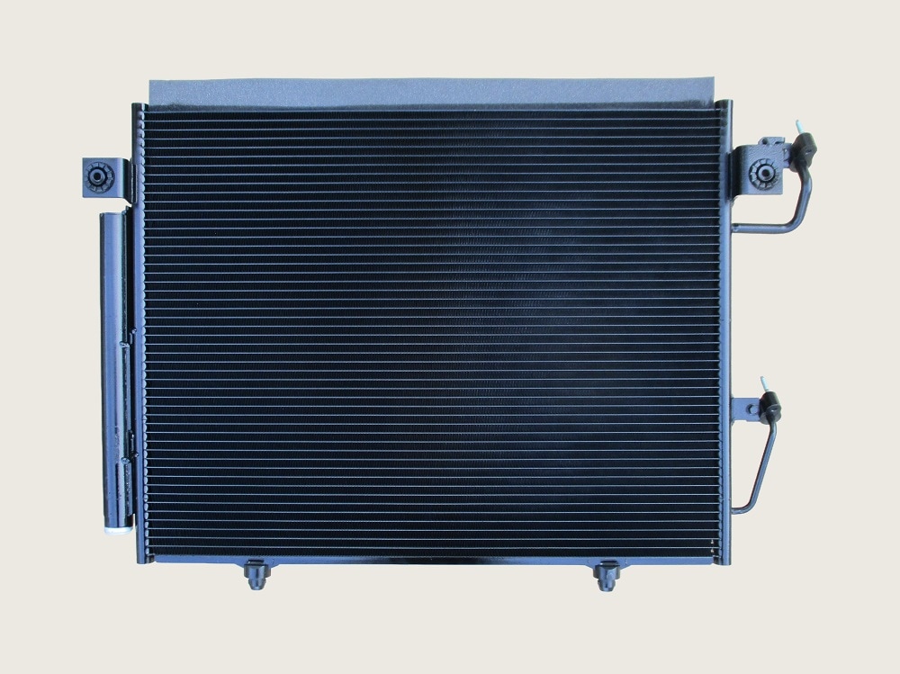 パジェロ　コンデンサー　V8#W　7812A156　447750-3690　★O-リング２個付き★　社外新品