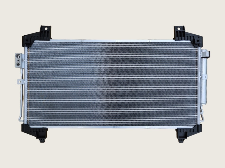 デリカD:5　コンデンサー　CV1W　7812A351　Oリング付　レシーバーセット　社外新品