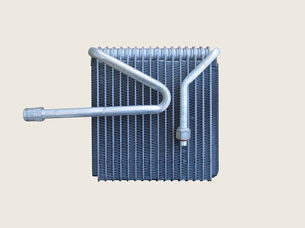 スープラ エバポレーター MA70 88501-24040 047600-6140 047600-6143  ☆エキスパンションバルブ+Oリング2個同梱☆ 社外新品 有限会社いわきラジエーター TYC 97334 交換用エバポレーター、1パック