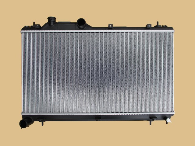 レガシィ　ラジエーター　BT5　45111AN010　社外新品
