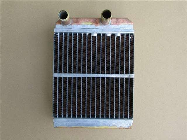 スカイライン　ヒーターコア　DR30　27140-01S00　標準仕様　納期：約4週間　社外強化品