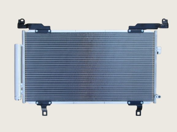 純正クーラーコンデンサー スバル レヴォーグ VMG用 品番：73210VA001 純正新品 純正クーラーコンデンサー スバル レヴォーグ VMG用 品番：73210VA001