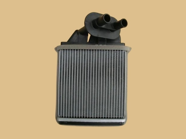 コンドル　ヒーターコア　BPR75LR　BPR75LV　BPR75LYR　BPR75PR　BPR75PV　BPR75PYR　27115-89TA4　コアのみ商品　社外新品