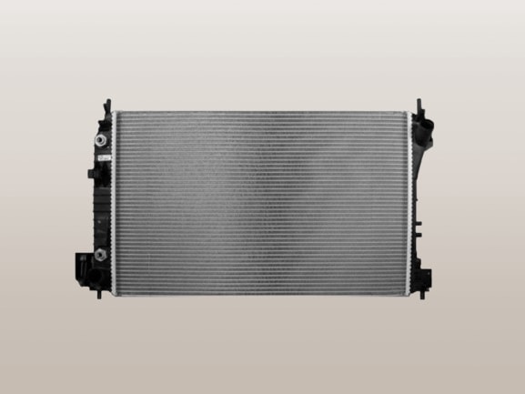 オペル　ベクトラ C 2.2 i 16V　ラジエーター　Z02Z22　51770411　社外新品