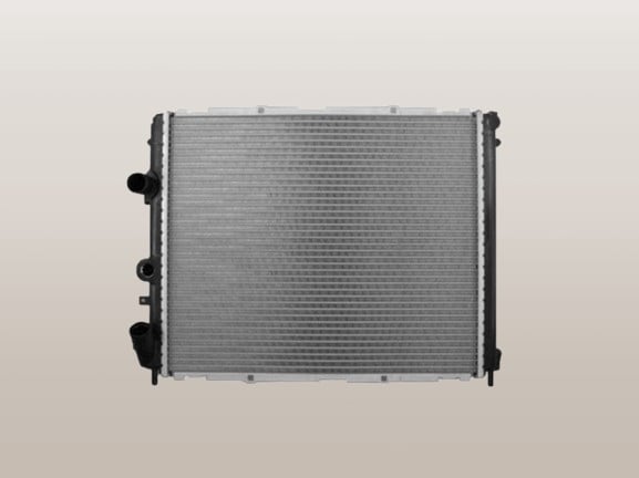 ルノー　ルーテシア　ラジエーター　BF4　BK4J　BK7M　7700417175　社外新品