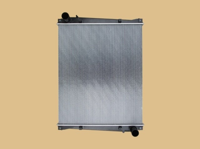 ギガ　ラジエーター　CYY77A#　CYZ52AM　CYZ77A#　1-21402-464-0　ブラケット再利用　社外新品