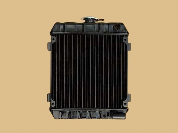 ヤンマー　クローラーダンプ　ラジエーター　C30　C30R　119812　現物修理対応