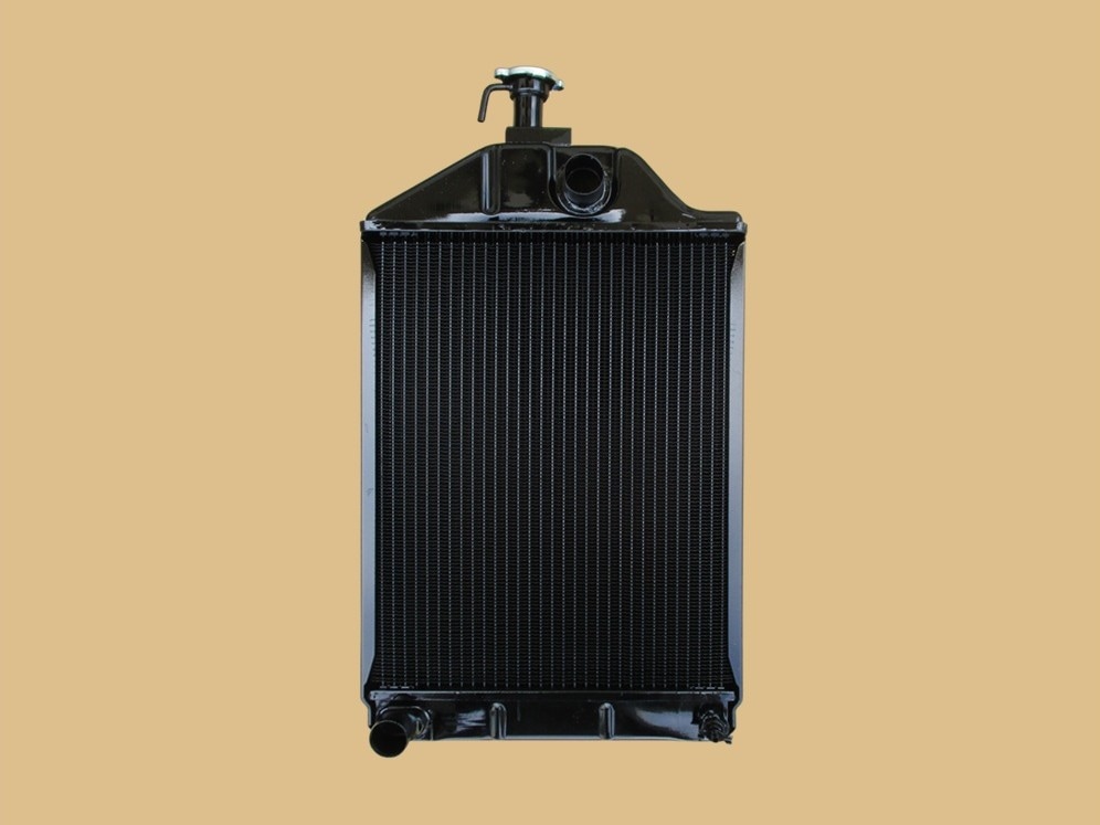 マッセイファーガソン　トラクター　ラジエーター　MF290　MF1669650　現物修理