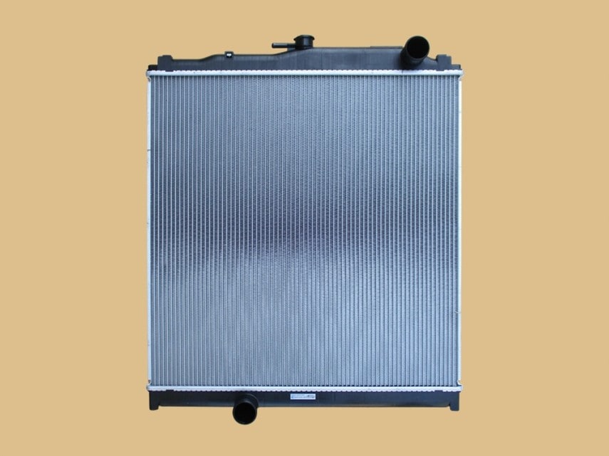 三菱ふそう　ファイター　ラジエーター　FK62FY　FK62FZ　FK65FY　FK65FZ　ML289499　ブラケット再利用　社外新品