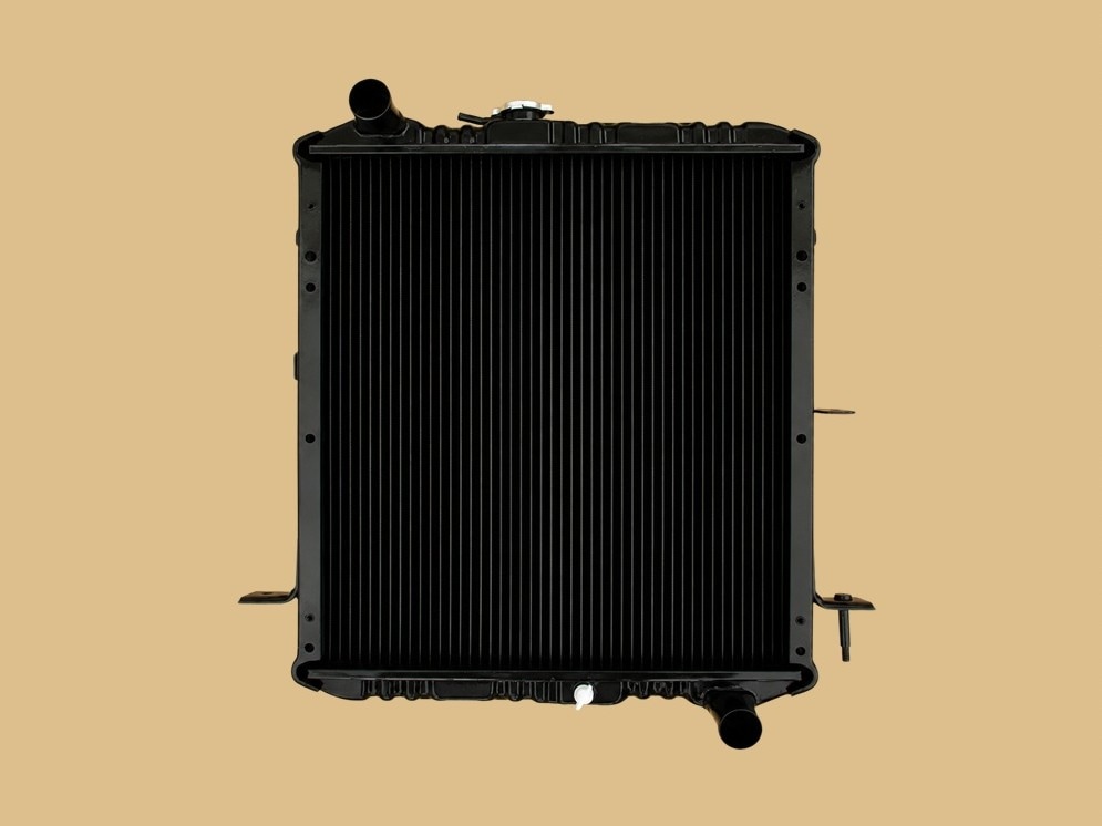 エルフ　ラジエーター　NKR55CE　NKR55E　NKR55EA　NKR55EVN　NKR55L　NKR55LN　NKR55LR　8-97012-108-1　リビルト品