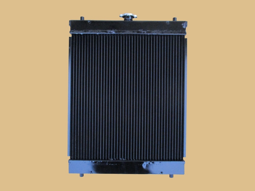 日立建機 パワーショベル ラジエーター ZX55UR-2D 4616078 422133-3240