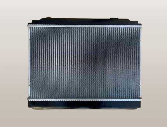 大入レルータ ダイナ ラジエーター BU172 16400-58440 ブラケット再利用 有限会社