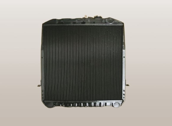 国内優良メーカー リビルトラジエーター トヨタ ダイナ MT車用