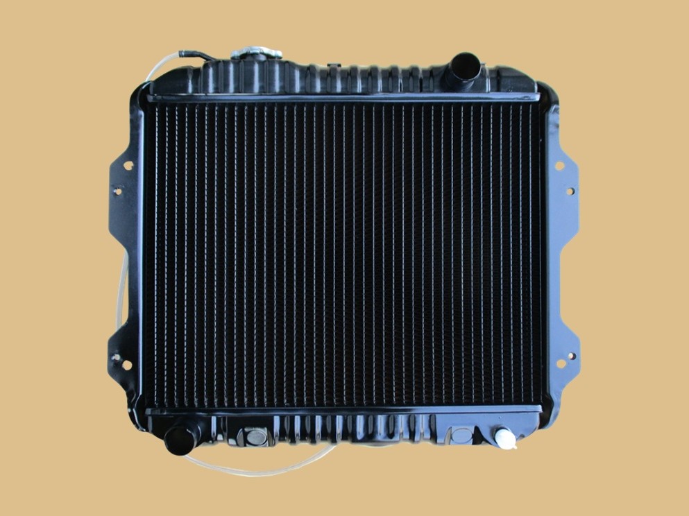 日産フォークリフト ラジエーター NJ01 NJ02 M23 21410-40K00 現物修理