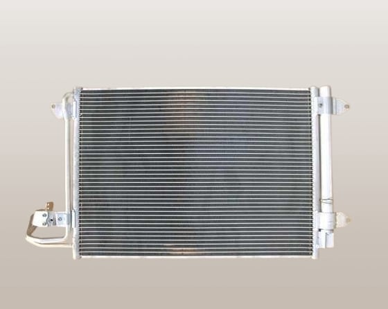 VW ゴルフ コンデンサー 1KBLX 1K0820411P 社外新品
