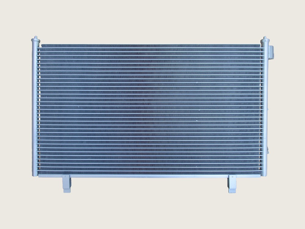 セドリック コンデンサー 92110-5P600 リビルト品 ENY33 HY33 MY33