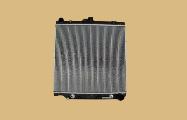 Lan様 ランドクルーザー ラジエーター HZJ77 AT車 16400-17161 ブラケット再