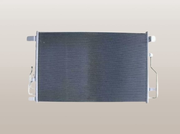 エルグランド　コンデンサー　TE52　92110-1JB0A　O-リング付き　社外新品