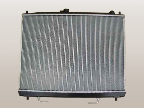 パジェロ ラジエーター V63W MN135949 社外新品 有限会社いわき