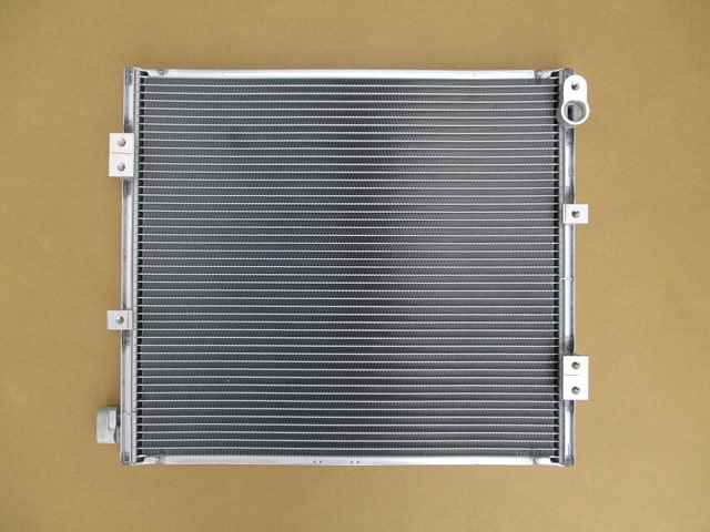 パ*」様 値下げ交渉承ります。三菱ふそうキャンター用コンデンサーASSY 三菱ふそう キャンター FB70ABX FD70AB FE700 FE70EB FE72EEV