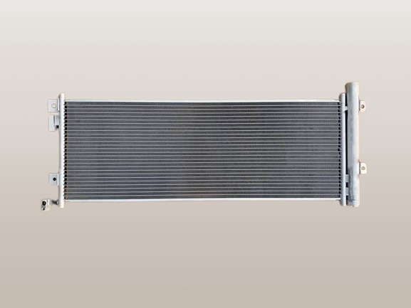 スイフト コンデンサー ZC33S 95310-68R00 有限会社いわきラジエーター