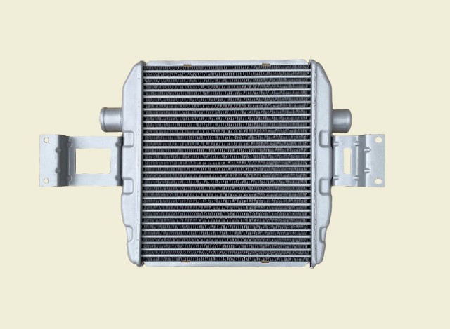 トヨエース インタークーラー XZU702A 17940-78170 社外新品 有限会社