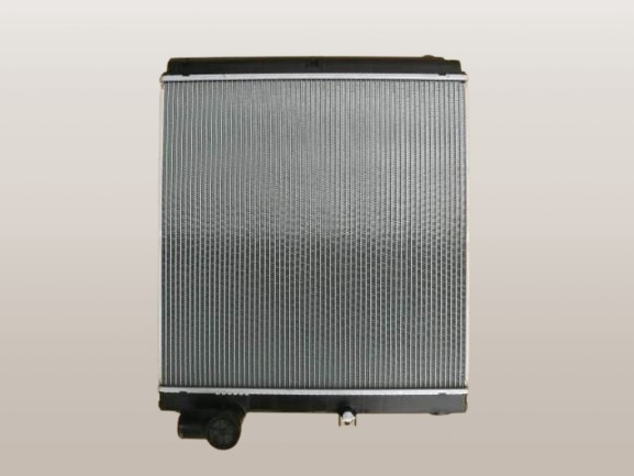 三菱ふそう　キャンター　ラジエーター　FE82B　ME418347　ブラケット再利用　社外新品