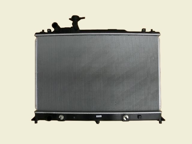 MPV　ラジエーター　LY3P　L33E-15-200C　社外新品