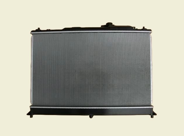 MPV　ラジエーター　LY3P　L33E-15-200C　社外新品