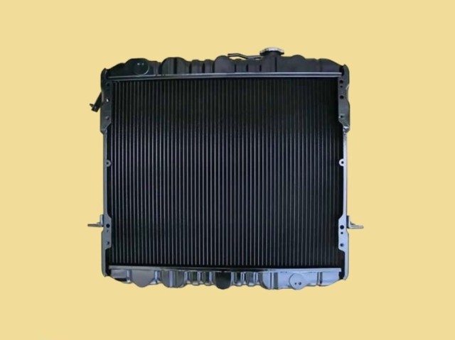 アトラス ラジエーター SP8F23 21410-2T801 リビルト品