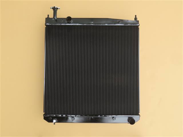 ショベルドーザー ラジエーター TCM SD25-2 258E2-10301 ブラケット再