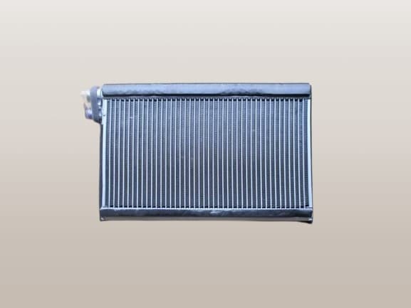 キャンター エバポレーター FDA50 MK583352 447610-1270 コア