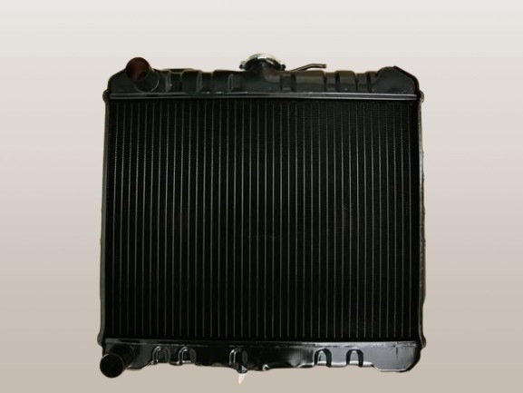 三菱　ジープ　J54　ラジエーター　MA316954　現物修理対応　納期3～4営業日