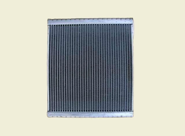 コマツ　パワーショベル　エバポレーター＋スポンジ＋O-リング2個同梱　PC200-8　ND446010-3132　社外新品