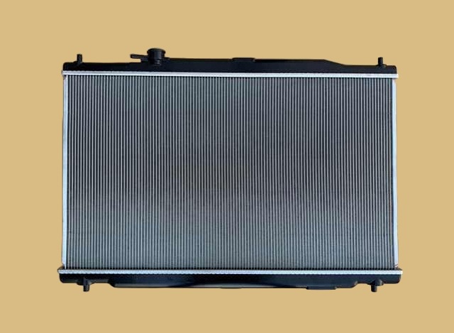 CR-V ラジエーター RM1 19010-R6A-J61 有限会社いわきラジエーター