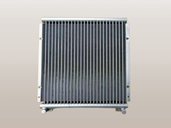 コンドル　コンデンサー　SN2F23　92110-2T404　　現物修理