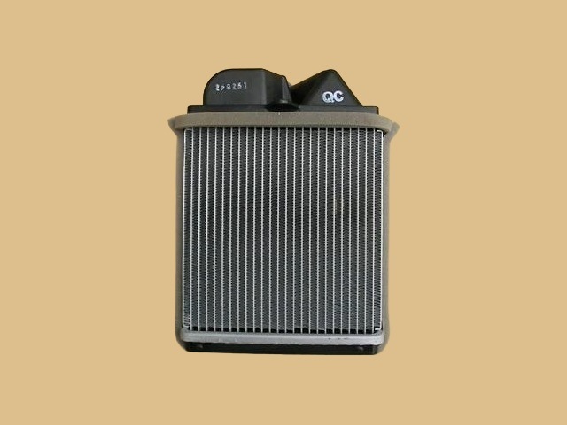 エルフ　ヒーターコア　NKR66GAVN　NKR66LAR　NKR66LAVN　NKR66LR　NKR66LVN　8-97087-554-0　8-97087-554-2　コアのみ商品　社外新品