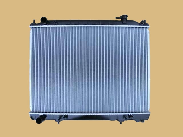 日産 新品 ラジエーター ラジエター エルグランド ME51 MNE51 品番 21460-WL70A エルグランド 日産 新品 ラジエーター ラジエター ME51 MNE51 品番