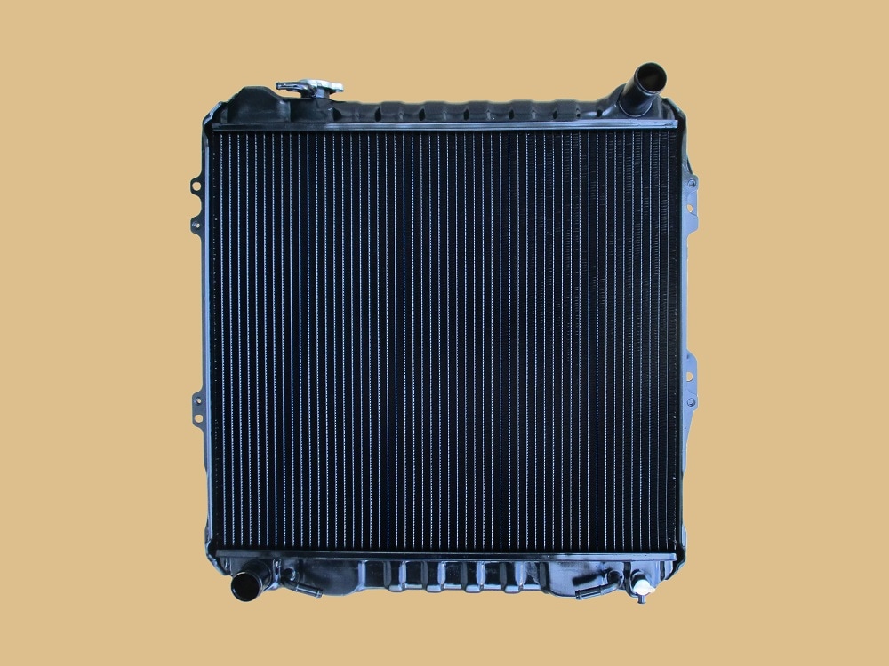ハイラックスサーフ ラジエーター VZN130G AT車 16400-65120