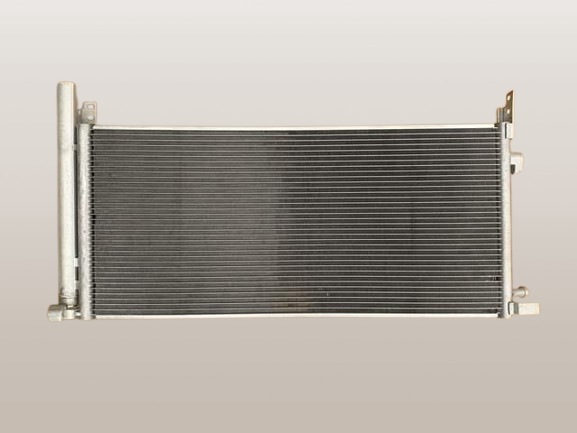 ハリアー コンデンサー AXUH80 884A0-42040 Oリング クリップ付き 有限 