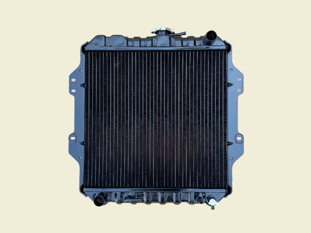 値段交渉歓迎!  ジムニーSJ30 ラジエーター スズキ ジムニー SJ30 ラジエーター】ラジエター 水漏れ