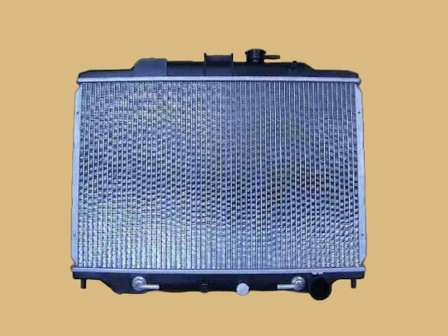 ★「キャラバン」VWME25/CWGE25 AT用ラジエーター★新品・KOYO製 キャラバン ラジエーター VWME25 21460-VW200 有限会社いわきラジエーター